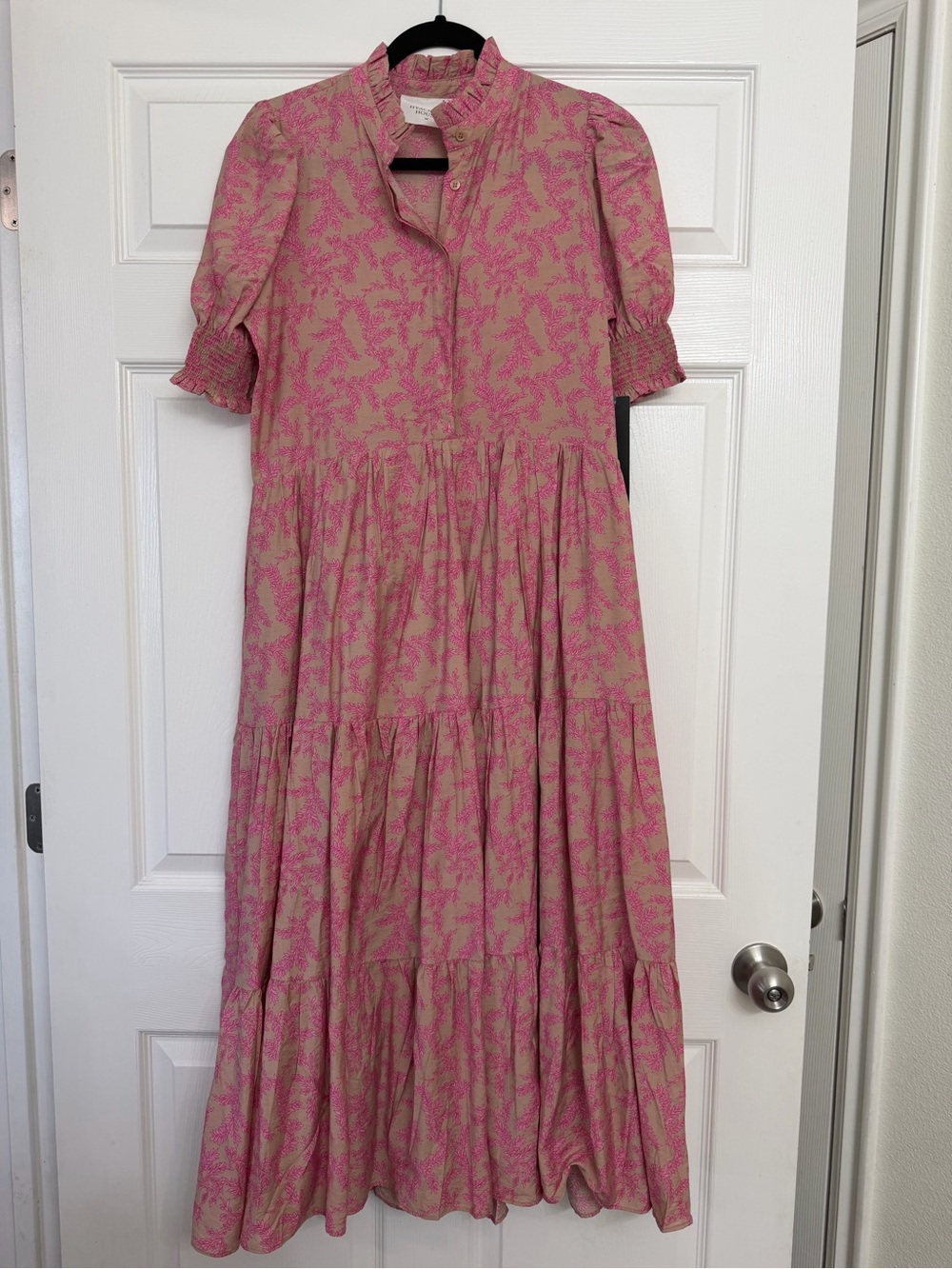 NWT Hyacinth House Tan & Pink Vines Bennett Maxi Dress | Size XS